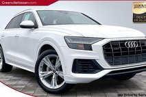 2021 Audi Q8 quattro Premium Plus 55 TFSI
