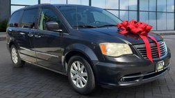 2016 Chrysler Town and Country Touring