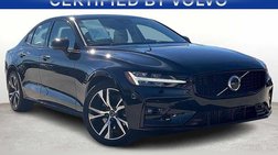 2024 Volvo S60 B5 Core Dark Theme