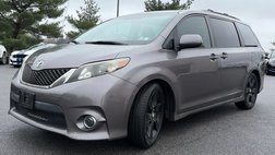 2012 Toyota Sienna SE 8-Passenger