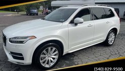 2016 Volvo XC90 T6 Momentum