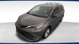 2022 Toyota Sienna Limited 7-Passenger
