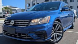 2017 Volkswagen Passat 1.8T R-Line