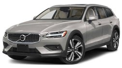 2024 Volvo V60 Cross Country B5 Plus