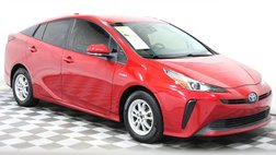 2022 Toyota Prius LE