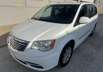 2016 Chrysler Town and Country Touring