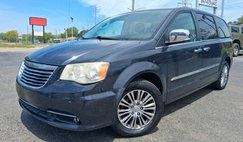 2013 Chrysler Town and Country Touring-L