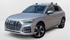 2022 Audi Q5 quattro Premium Plus 40 TFSI