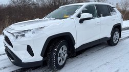 2023 Toyota RAV4 LE