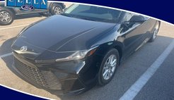 2025 Toyota Camry Hybrid LE