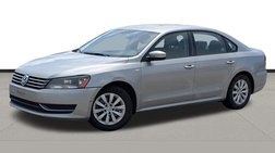 2014 Volkswagen Passat 1.8T Wolfsburg Edition