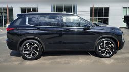 2022 Mitsubishi Outlander SEL Launch Edition