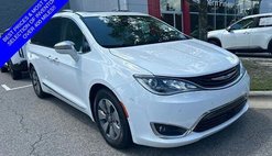 2018 Chrysler Pacifica Hybrid Limited