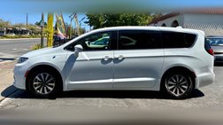 2022 Chrysler Pacifica Hybrid Touring L