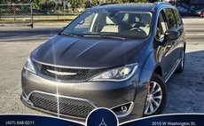 2019 Chrysler Pacifica Touring L