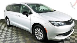 2024 Chrysler Voyager LX