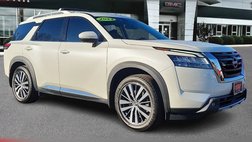 2022 Nissan Pathfinder Platinum