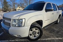 2007 Chevrolet Avalanche LT RWD