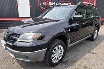 2003 Mitsubishi Outlander LS