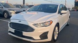 2020 Ford Fusion SE