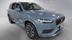 2022 Volvo XC90 T6 Momentum 7-Passenger
