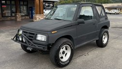 1998 Chevrolet Tracker Base