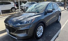 2020 Ford Escape SE