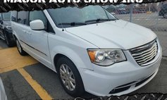 2015 Chrysler Town and Country Touring