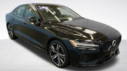 2022 Volvo S60 Recharge T8 R-Design Expression