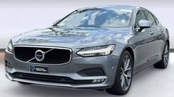 2017 Volvo S90 T6 Momentum