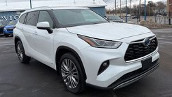 2022 Toyota Highlander Hybrid Platinum