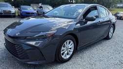 2025 Toyota Camry LE FWD