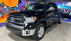 2017 Toyota Tundra SR5