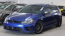 2017 Volkswagen Golf R 4Motion