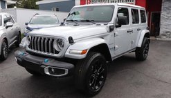 2024 Jeep Wrangler Sahara 4xe