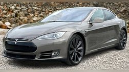 2015 Tesla Model S 90D