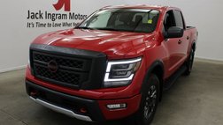 2024 Nissan Titan PRO-4X