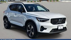 2026 Volvo XC40 B5 Plus