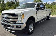 2017 Ford Super Duty F-350 Lariat