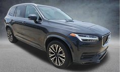 2021 Volvo XC90 T6 Momentum 7-Passenger