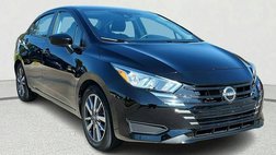2023 Nissan Versa SV
