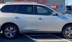 2020 Nissan Pathfinder SV