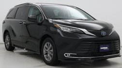 2023 Toyota Sienna XLE