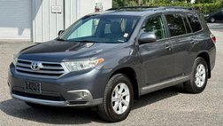 2013 Toyota Highlander SE