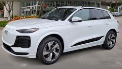 2025 Audi Q6 e-tron quattro Premium Plus