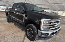 2023 Ford Super Duty F-350 Lariat