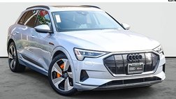 2022 Audi e-tron quattro Premium Plus