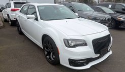 2023 Chrysler 300 S V8