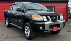 2012 Nissan Titan SV