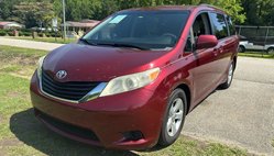2011 Toyota Sienna LE